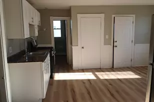 275 Jefferson Ave, Salem, MA 01970 - Photo 2