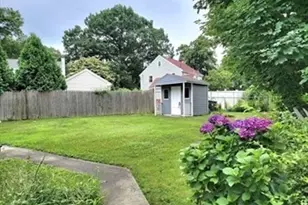 23 Ebbett Ave, Quincy, MA 02170 - Photo 4