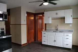 32 Kent Rd, Springfield, MA 01129 - Photo 2