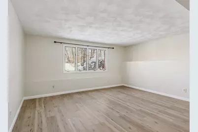 18 Cranston Cir, Woburn, MA 01801 - Photo 16