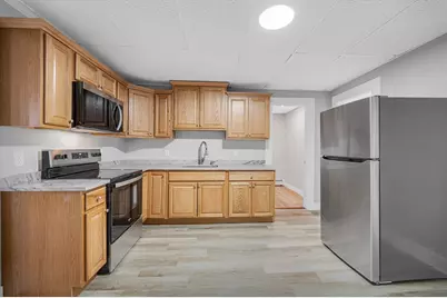 411 Washington St, Haverhill, MA 01832 - Photo 8