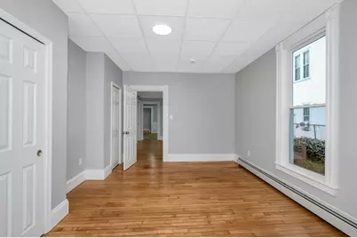 411 Washington St, Haverhill, MA 01832 - Photo 12
