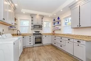 85 Sherman, Lowell, MA 01852 - Photo 8