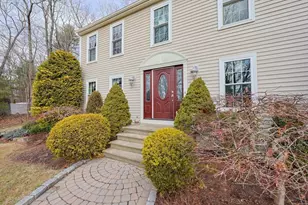 6 Daniels Rd, Mendon, MA 01756 - Photo 4