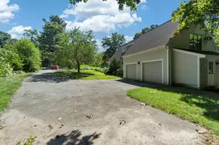 606A Springs Rd, Bedford, MA 01730 - Photo 6