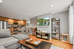 9 Allston St, Boston, MA 02129 - Photo 4