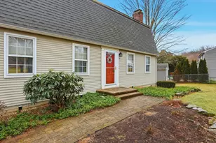 24 E View Dr, Agawam, MA 01030 - Photo 4