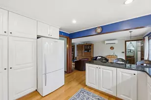 24 E View Dr, Agawam, MA 01030 - Photo 14