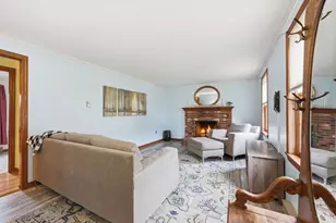 24 E View Dr, Agawam, MA 01030 - Photo 8