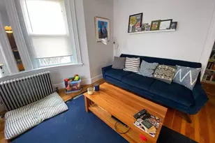 125 Brattle St, Arlington, MA 02155 - Photo 6