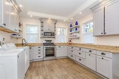 85 Sherman #3, Lowell, MA 01852 - Photo 8