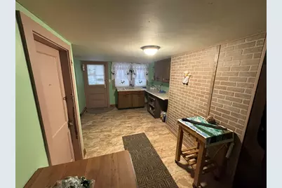 98 Medway St, Norfolk, MA 02056 - Photo 4