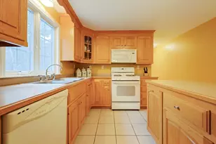 127 Hillcrest Rd, Northbridge, MA 01588 - Photo 10