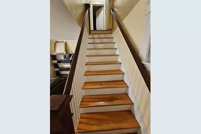 15 Longfellow Rd, Worcester, MA 01602 - Photo 32