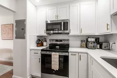 5 Woodsum Dr #12, Braintree, MA 02184 - Photo 8