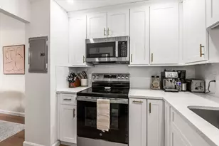 5 Woodsum Dr, Braintree, MA 02184 - Photo 8