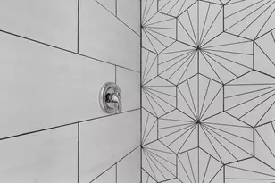 25 Tremont St, Brockton, MA 02301 - Photo 12