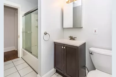 32 Warwick Rd #2, Newton, MA 02465 - Photo 4