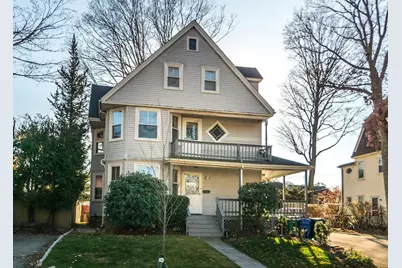 32 Warwick Rd #2, Newton, MA 02465 - Photo 1