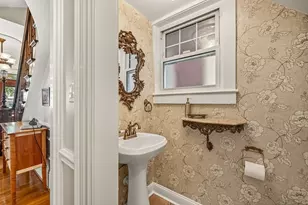 583 E Broadway, Boston, MA 02127 - Photo 10