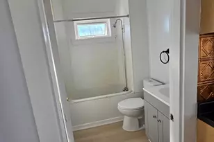 850 County St, New Bedford, MA 02721 - Photo 4