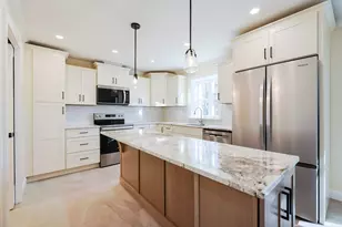52 Baltic St, Attleboro, MA 02703 - Photo 8
