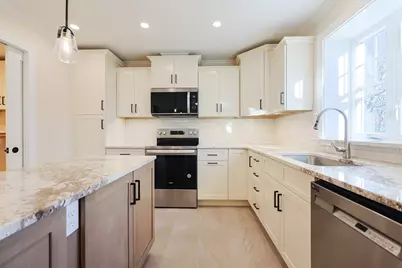 52 Baltic St #52, Attleboro, MA 02703 - Photo 4