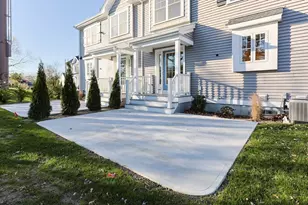 52 Baltic St, Attleboro, MA 02703 - Photo 2