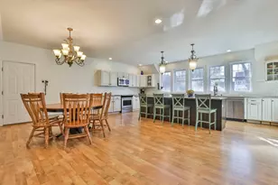 207 Oakridge Rd, Plaistow, NH 03085 - Photo 16