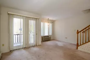 575 Bridge Rd, Northampton, MA 01062 - Photo 8