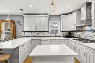 6 Arion St, Boston, MA 02125 - Photo 6