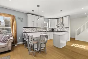 6 Arion St, Boston, MA 02125 - Photo 4