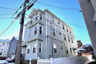 129 County St, Fall River, MA 02723 - Photo 2