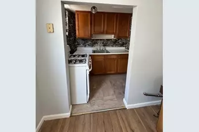 129 County St, Fall River, MA 02723 - Photo 8