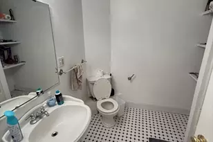 190 L St, Boston, MA 02127 - Photo 12