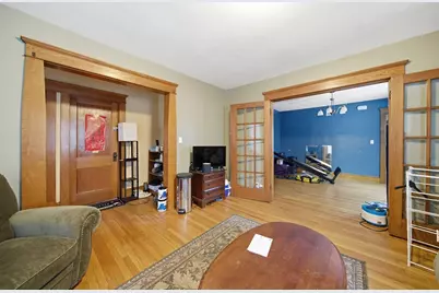 571-573 Carew St, Springfield, MA 01104 - Photo 8