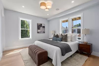 527 East 7th Street #1, Boston, MA 02127 - Photo 8