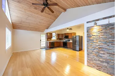 268 Reservoir St., Norton, MA 02766 - Photo 10