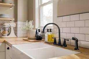 83 Aldrich St, Boston, MA 02131 - Photo 26