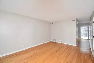 15 Yorktown Dr #15, Springfield, MA 01106 - Photo 12