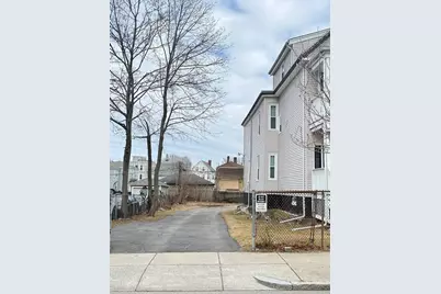 60 Thetford Ave, Boston, MA 02124 - Photo 6