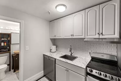 511 Beacon St #F-11, Boston, MA 02215 - Photo 8