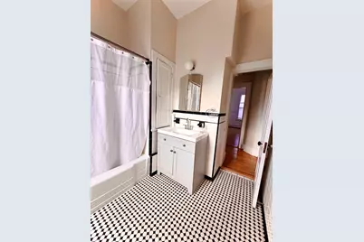 209 Walnut Street #1, Newton, MA 02460 - Photo 24