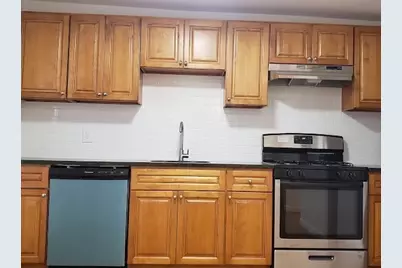 17 Princeton St #3, Medford, MA 02155 - Photo 4