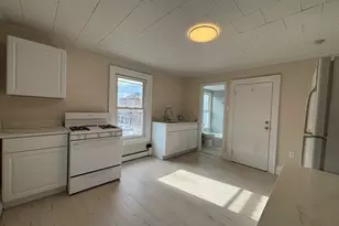 71 W Wyoming Ave, Melrose, MA 02176 - Photo 4