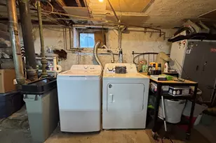 21 Glenellen Rd, Boston, MA 02132 - Photo 26