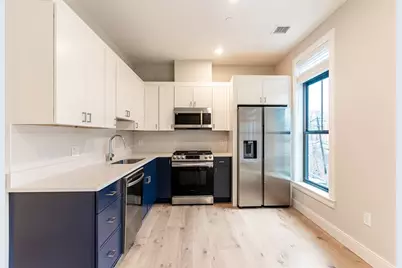 157 Everett St. #301, Boston, MA 02134 - Photo 2