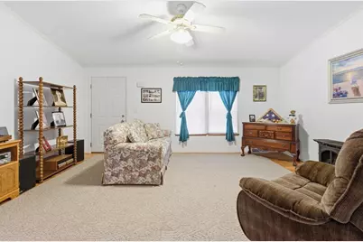 8 Heather Ln, Carver, MA 02330 - Photo 12