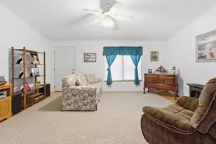 8 Heather Ln, Carver, MA 02330 - Photo 12