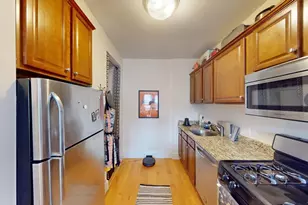 672 Washington St, Brookline, MA 02445 - Photo 6